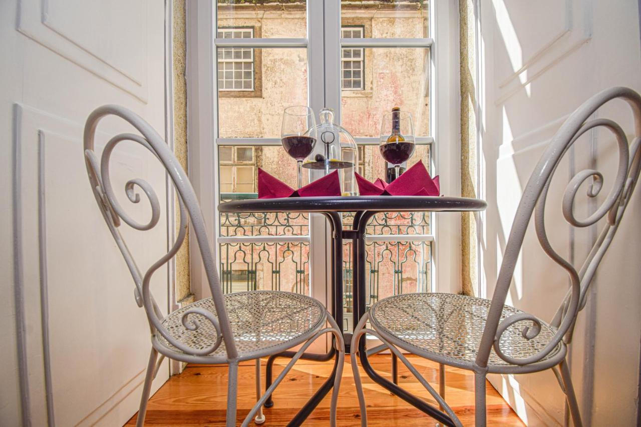 B In B Lisbon Downtown Suites Extérieur photo