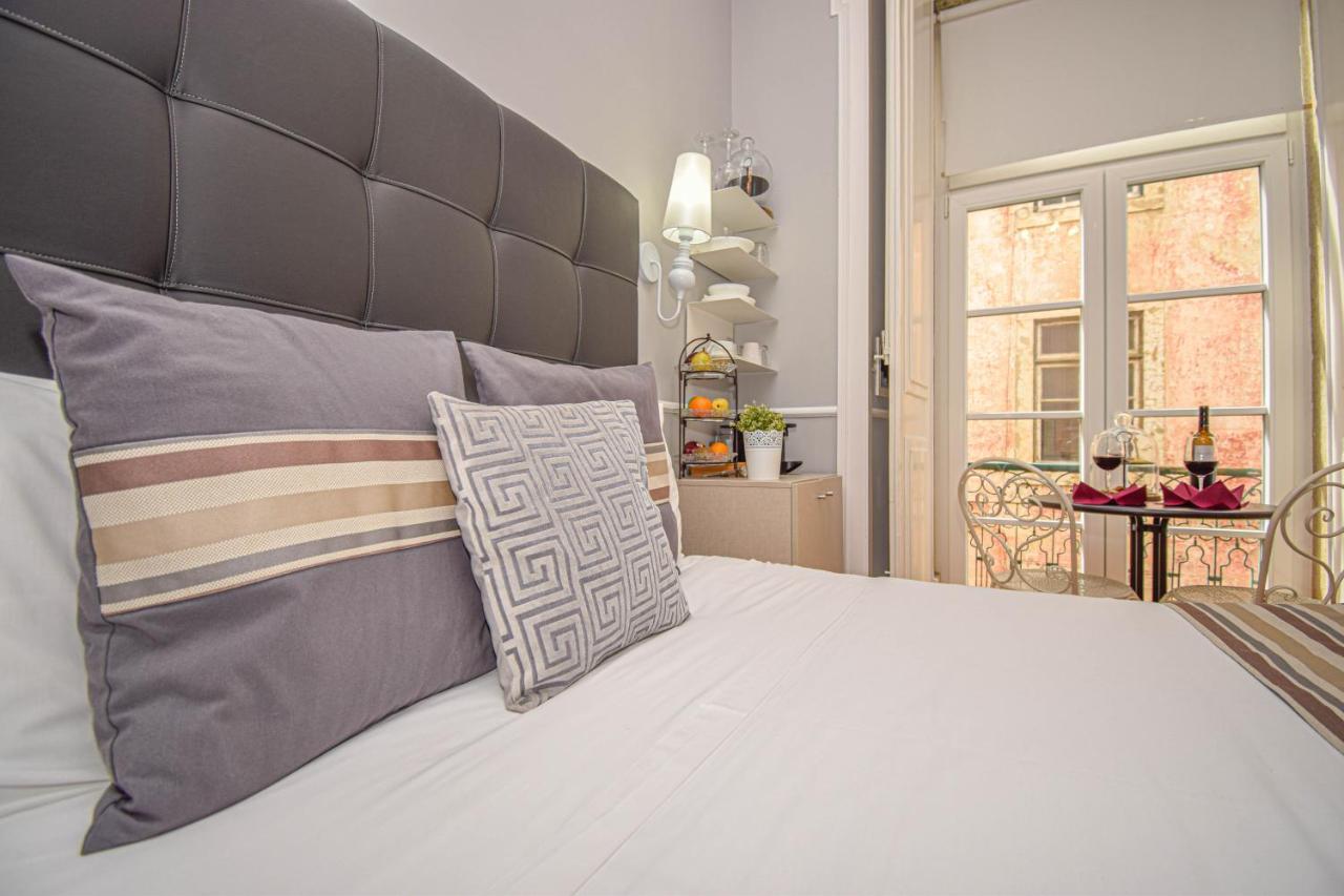 B In B Lisbon Downtown Suites Extérieur photo