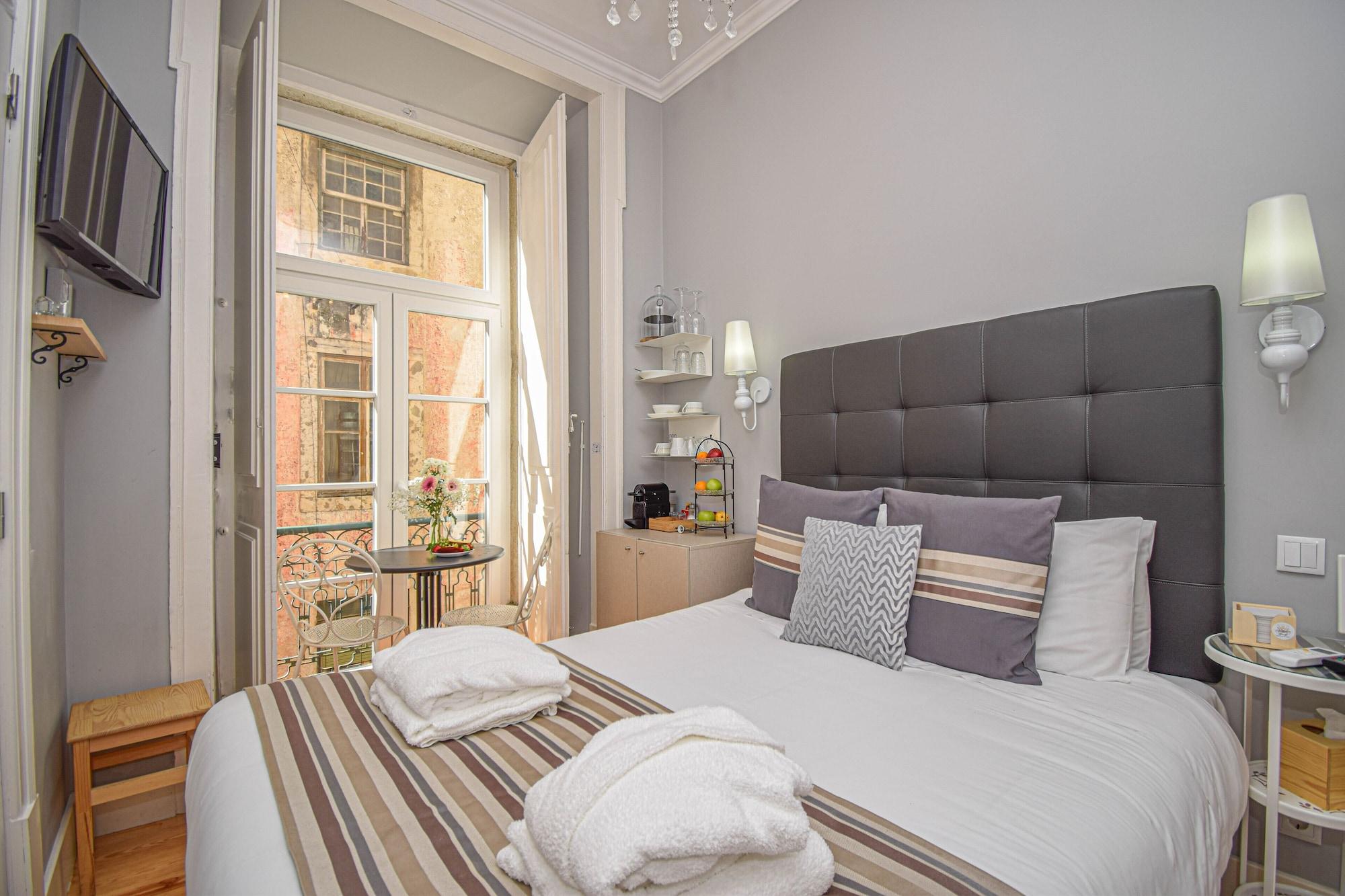 B In B Lisbon Downtown Suites Extérieur photo