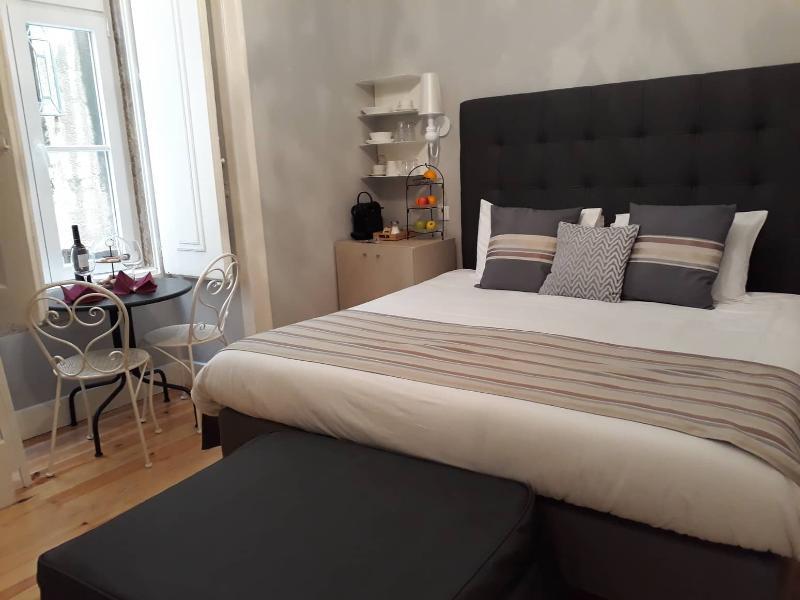 B In B Lisbon Downtown Suites Extérieur photo